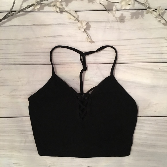 Tops - Crop Black Laces Tank Top